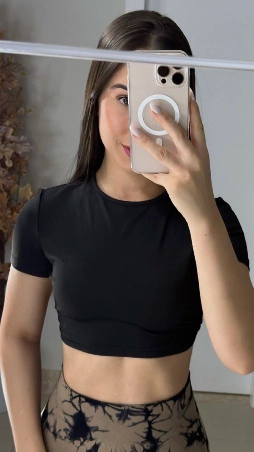 Cropped Luna