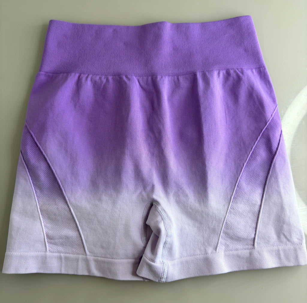 Short Gym Degradê empina bumbum