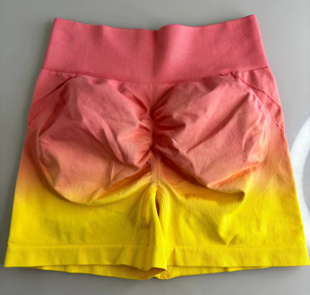 Short Gym Degradê empina bumbum